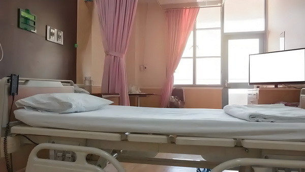 女人太难缠：半面皇妃
