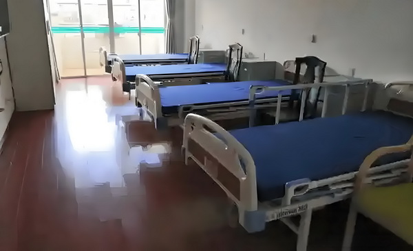 替婚冲喜：主母无害